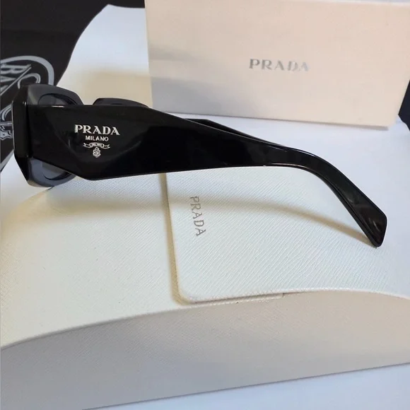 PRADA black frame Sunglasses Model: SPR17W-F 1AB-5S0 - Picture 10 of 11